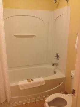 Intown Suites Extended Stay Charlotte Nc -East Independence מראה חיצוני תמונה